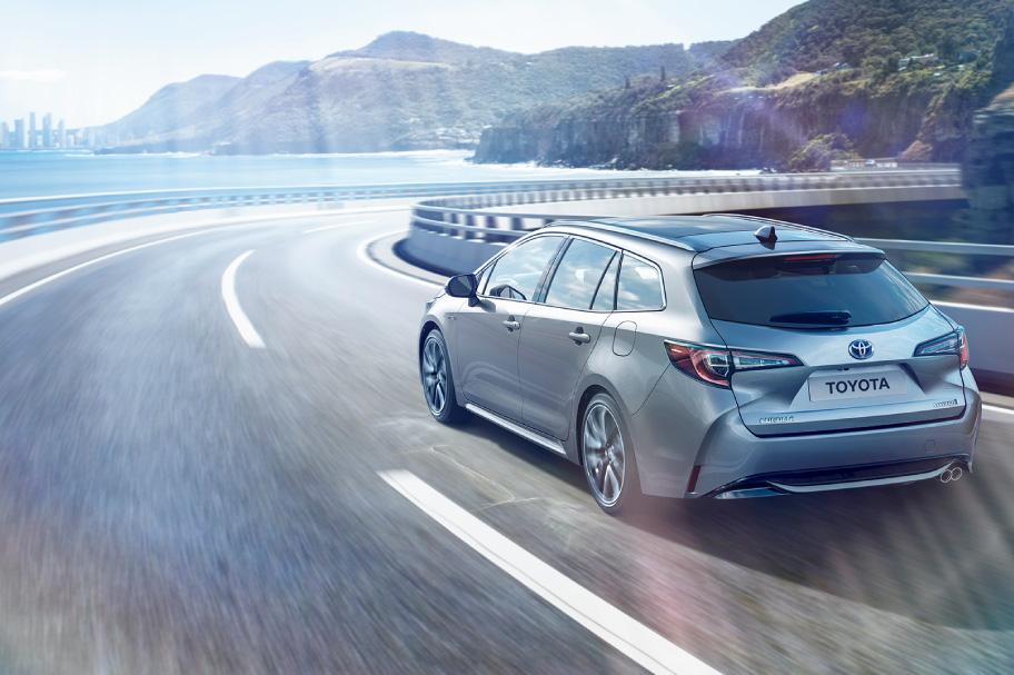 newcorolla_912_607_02